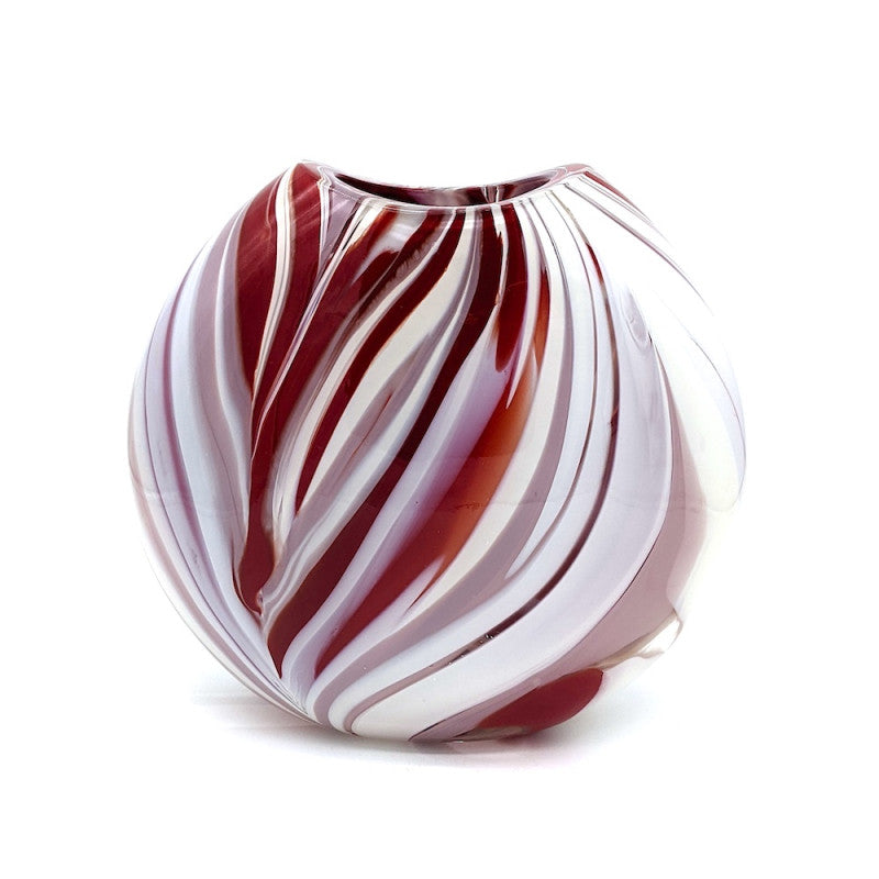 Hammered Vase – Red and Ivory 